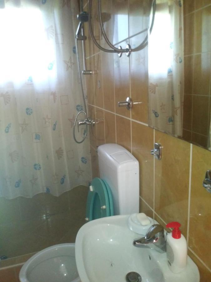 Ribarska Vila Donje Lohovo Exterior foto